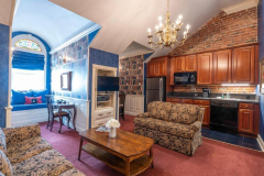 Hotel-Quarter-House-Suites-007