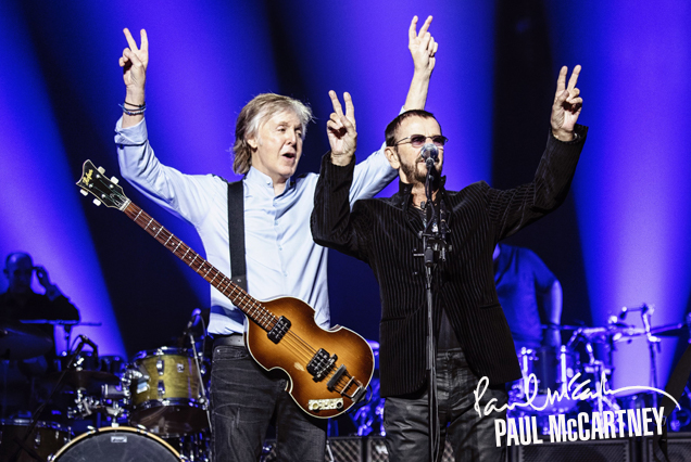 PAUL MCCARTNEY, O2 Arena, London (2018):  исторический концерт в канун Рождества 2018 года; уже в самом конце, после биса, вполне неожиданно Пол объявил, что в зале находится «особый гость» и он приглашает его на сцену; да, это был Ринго, который бодро вышел из-за кулис, и мы услышали «Get Back» в исполнении всех оставшихся в живых «битлов»!  Это был восьмой раз в истории, когда Пол и Ринго исполнили что-то вместе на публике, а наша маленькая команда стала очевидцем фрагмента рок-н-рольной истории!..